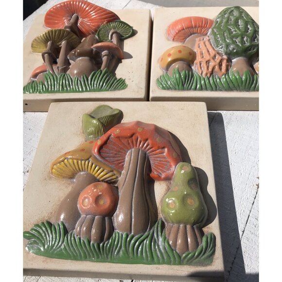 Vtg Retro Botanical Mushroom Plaque Tiles MCM Hand Painted Wall Art Boho 70s Set - Picture 1 of 16